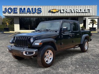 Used 2023 Jeep Gladiator Sport image 1