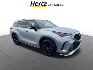 Used 2024 Toyota Highlander XSE image 1