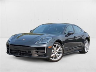 New 2025 Porsche Panamera image 1