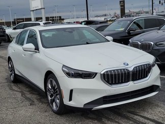 New 2025 BMW i5 xDrive40 w/ M Sport Package image 1