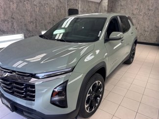 New 2026 Chevrolet Equinox LT w/ Convenience Package II image 1