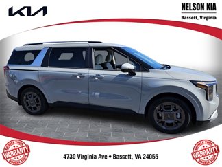 New 2025 Kia Carnival EX image 1