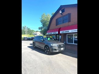 Used 2019 Audi Q7 3.0T Prestige image 1