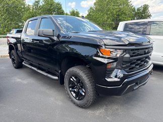 New 2025 Chevrolet Silverado 1500 Custom Trail Boss w/ Midnight Edition image 1