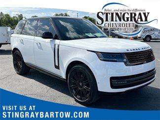 Used 2024 Land Rover Range Rover SE image 1