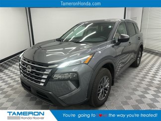 Used 2025 Nissan Rogue S image 1