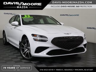 Used 2025 Genesis G70 2.5T image 1