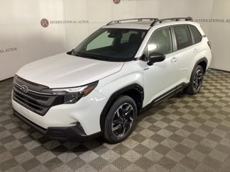 Certified 2025 Subaru Forester Premium image 1