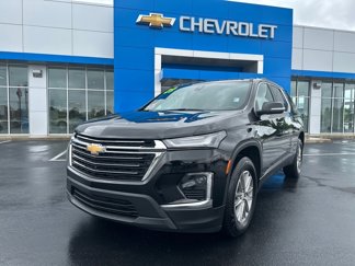 Used 2023 Chevrolet Traverse LT w/ Rear Camera Mirror Package image 1
