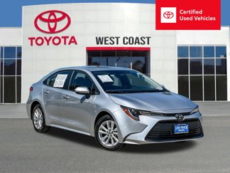 Used 2025 Toyota Corolla LE image 1