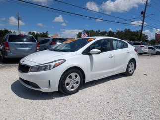 Used 2017 Kia Forte LX image 1