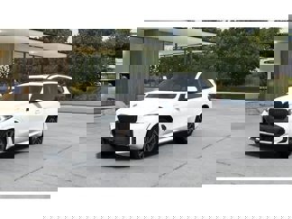 New 2026 BMW X5 xDrive50e image 1