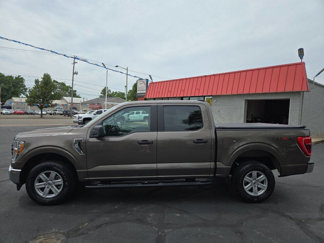 Used 2021 Ford F150 XLT image 1