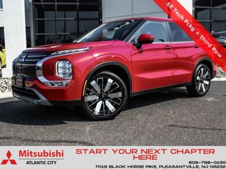 New 2025 Mitsubishi Outlander SE image 1