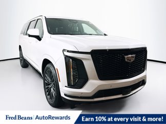 New 2025 Cadillac Escalade ESV Sport Platinum image 1