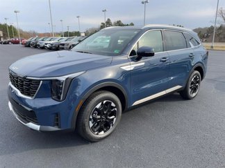 New 2025 Kia Sorento S image 1