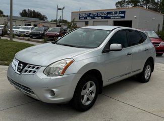 Used 2013 Nissan Rogue S w/ Special Edition Pkg image 1