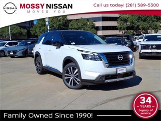 New 2025 Nissan Pathfinder Platinum w/ Cargo Package image 1
