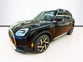 New 2025 MINI Cooper Countryman SE image 1