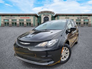 New 2025 Chrysler Voyager LX image 1
