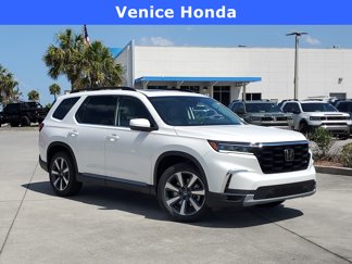 New 2025 Honda Pilot Touring image 1