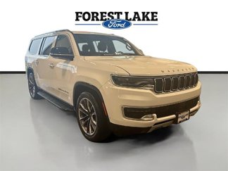 Used 2023 Jeep Wagoneer L Series II w/ Premium Group I image 1