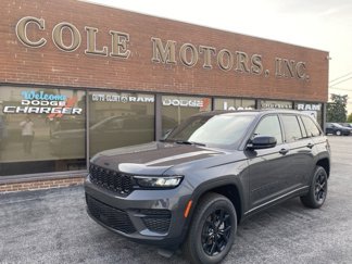 New 2025 Jeep Grand Cherokee Altitude image 1