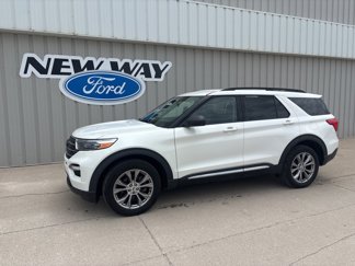 Used 2022 Ford Explorer XLT w/ Equipment Group 202A image 1