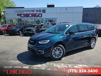 New 2025 Chrysler Pacifica Select image 1