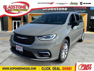 New 2025 Chrysler Pacifica Select image 1