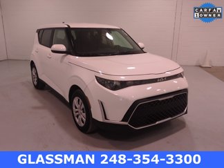 Used 2023 Kia Soul LX image 1