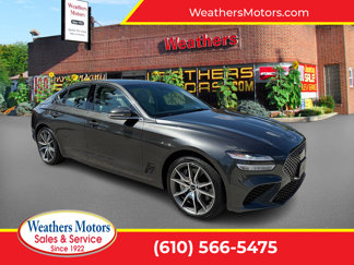 Used 2024 Genesis G70 2.5T image 1