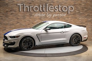 Used 2016 Ford Mustang Shelby GT350 w/ Track Package image 1
