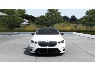 New 2026 BMW M5 w/ Carbon Package image 1