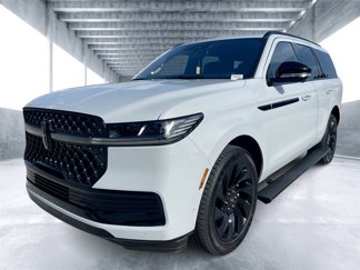 New 2025 Lincoln Navigator Reserve image 1