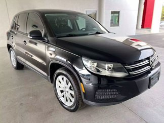 Used 2017 Volkswagen Tiguan Limited w/ Alloy Wheels Package image 1