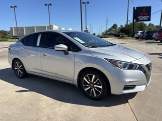 Used 2021 Nissan Versa SV image 1