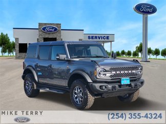 New 2025 Ford Bronco Badlands image 1