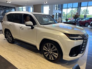 New 2025 Lexus LX 600 4WD w/ Luxury Package image 1