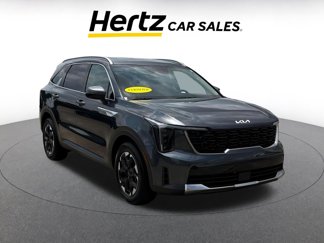 Used 2024 Kia Sorento S image 1