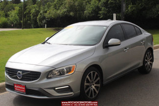 Used 2017 Volvo S60 T5 Dynamic image 1