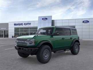 New 2025 Ford Bronco Badlands video 1