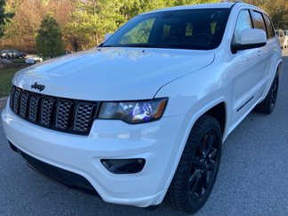 Used 2018 Jeep Grand Cherokee Altitude image 1