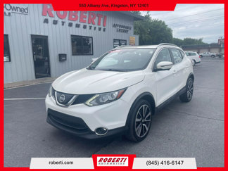 Used 2019 Nissan Rogue Sport SL w/ Premium Package image 1