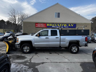 Used 2019 Chevrolet Silverado 2500 W/T image 1