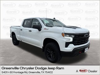 Used 2024 Chevrolet Silverado 1500 LT Trail Boss w/ Convenience Package II image 1