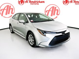 Certified 2025 Toyota Corolla LE image 1