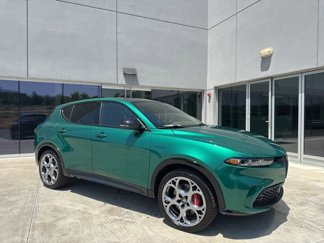 New 2025 Alfa Romeo Tonale w/ Premium Package image 1