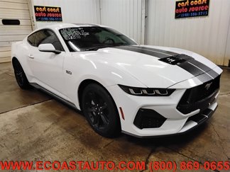 Used 2025 Ford Mustang GT image 1