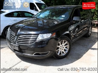 Used 2017 Lincoln MKT AWD image 1